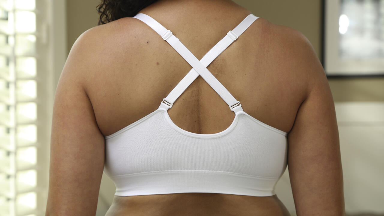 Set de 3 sujetadores sin costuras que modelan la figura.