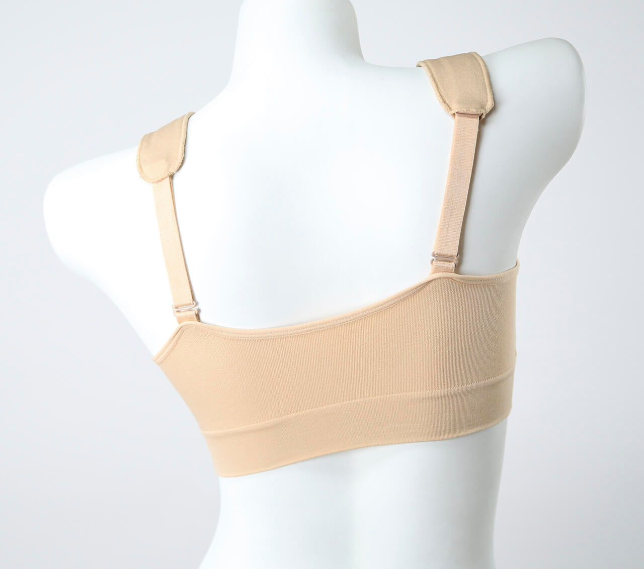 Set de 3 sujetadores sin costuras que modelan la figura.